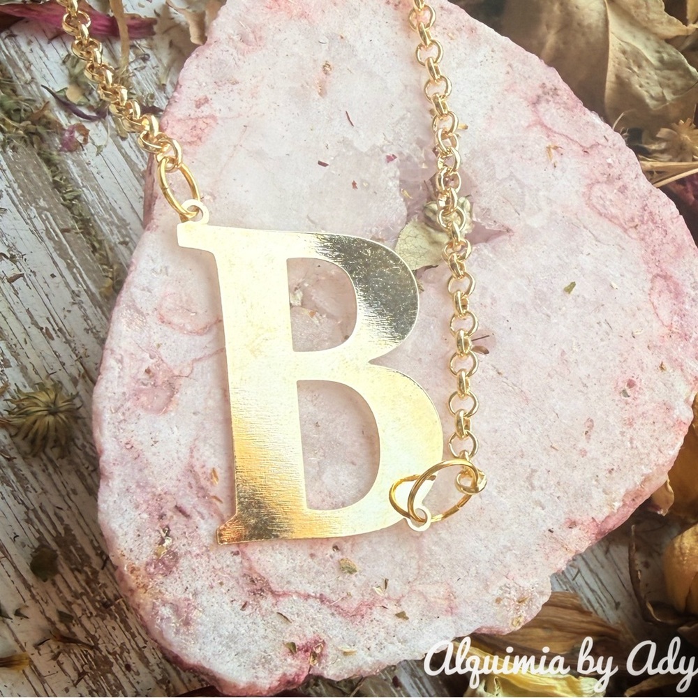 Gold Letter B Necklace • Clean Beauty Edit